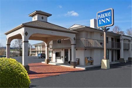 Parkway Inn Моррістаун Екстер'єр фото